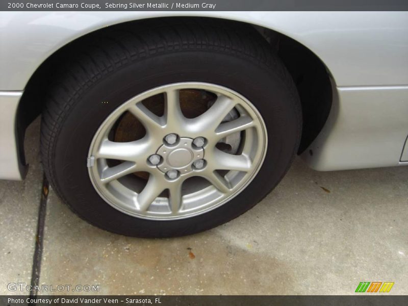 Sebring Silver Metallic / Medium Gray 2000 Chevrolet Camaro Coupe