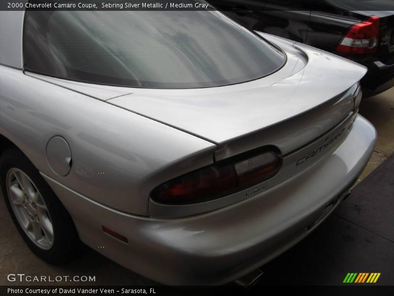 Sebring Silver Metallic / Medium Gray 2000 Chevrolet Camaro Coupe