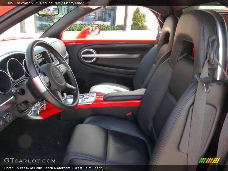 Redline Red / Ebony Black 2005 Chevrolet SSR