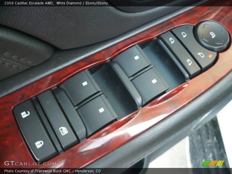 White Diamond / Ebony/Ebony 2009 Cadillac Escalade AWD