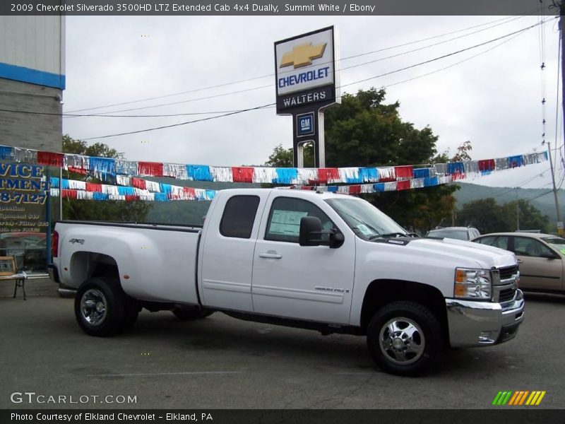Summit White / Ebony 2009 Chevrolet Silverado 3500HD LTZ Extended Cab 4x4 Dually