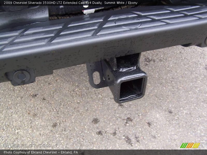 Summit White / Ebony 2009 Chevrolet Silverado 3500HD LTZ Extended Cab 4x4 Dually