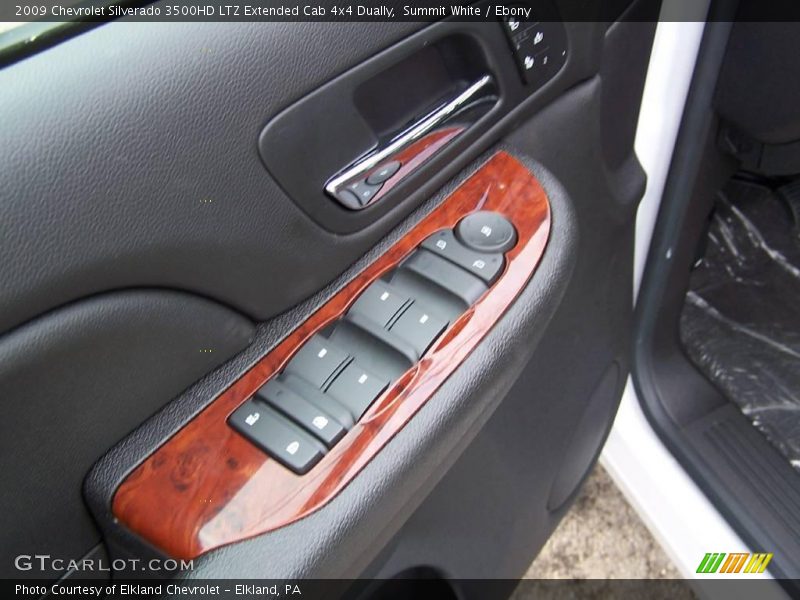 Summit White / Ebony 2009 Chevrolet Silverado 3500HD LTZ Extended Cab 4x4 Dually