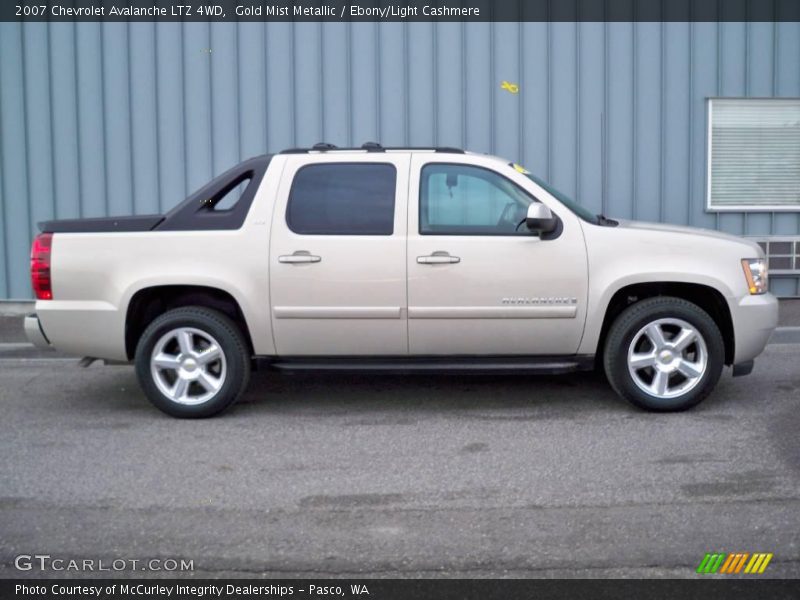 Gold Mist Metallic / Ebony/Light Cashmere 2007 Chevrolet Avalanche LTZ 4WD