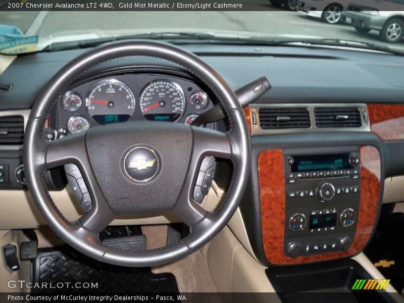Gold Mist Metallic / Ebony/Light Cashmere 2007 Chevrolet Avalanche LTZ 4WD