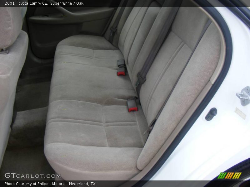 Super White / Oak 2001 Toyota Camry CE