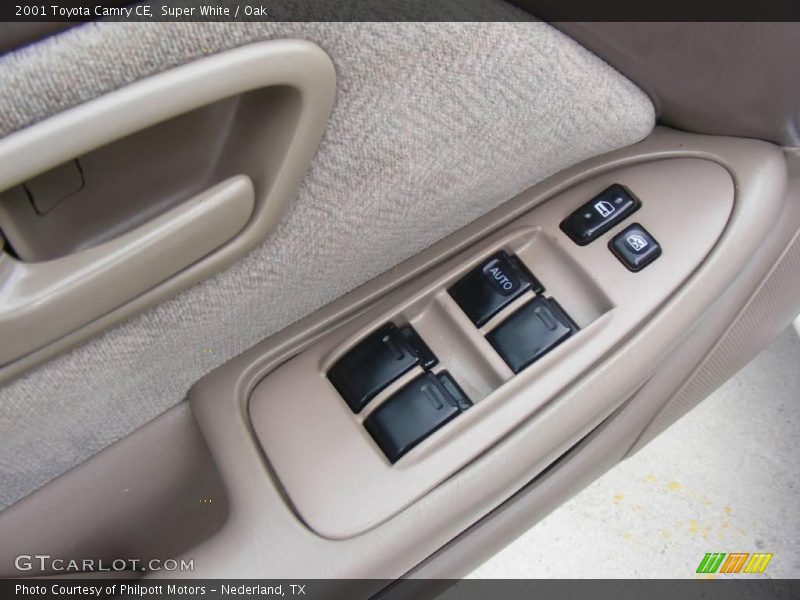 Super White / Oak 2001 Toyota Camry CE