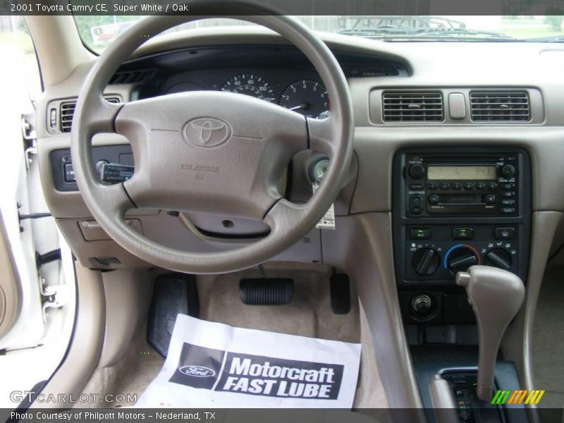 Super White / Oak 2001 Toyota Camry CE