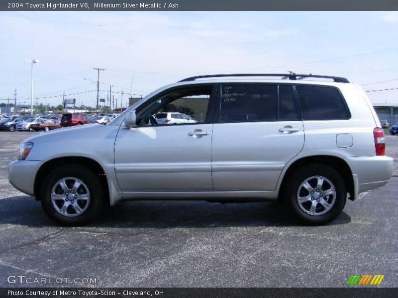 Millenium Silver Metallic / Ash 2004 Toyota Highlander V6