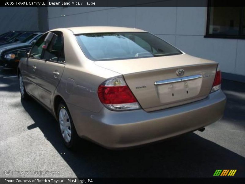 Desert Sand Mica / Taupe 2005 Toyota Camry LE