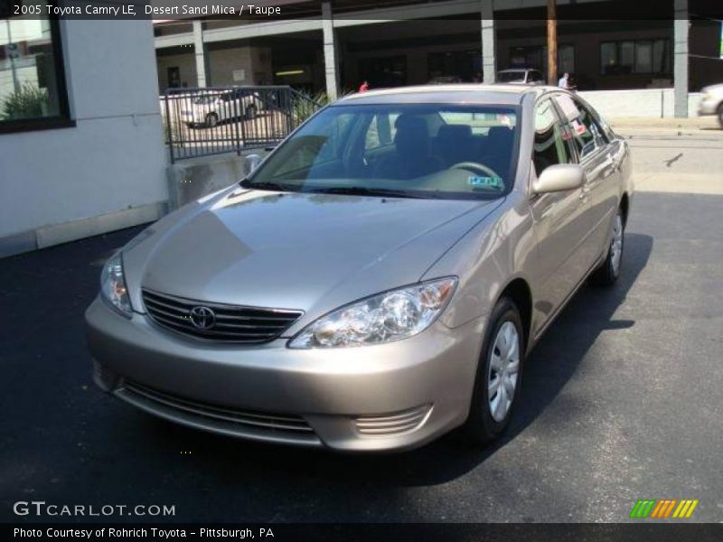Desert Sand Mica / Taupe 2005 Toyota Camry LE