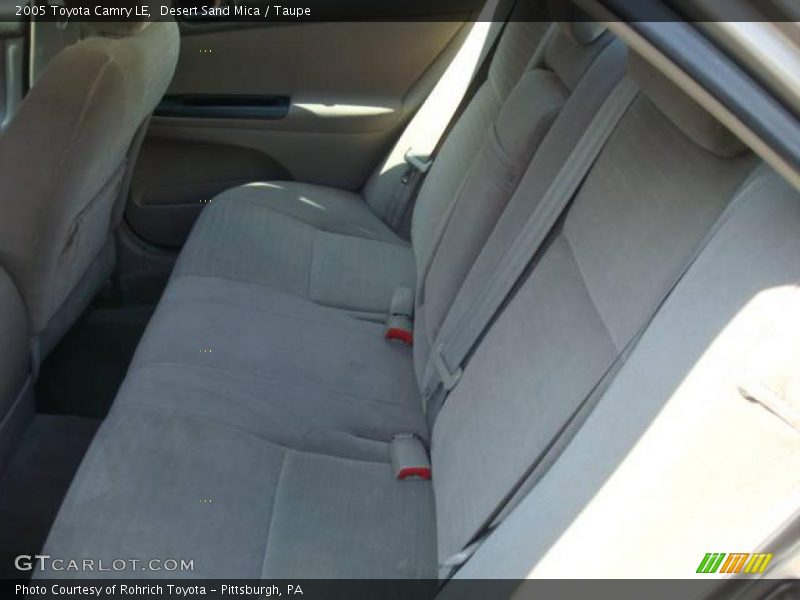 Desert Sand Mica / Taupe 2005 Toyota Camry LE