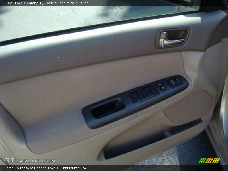 Desert Sand Mica / Taupe 2005 Toyota Camry LE