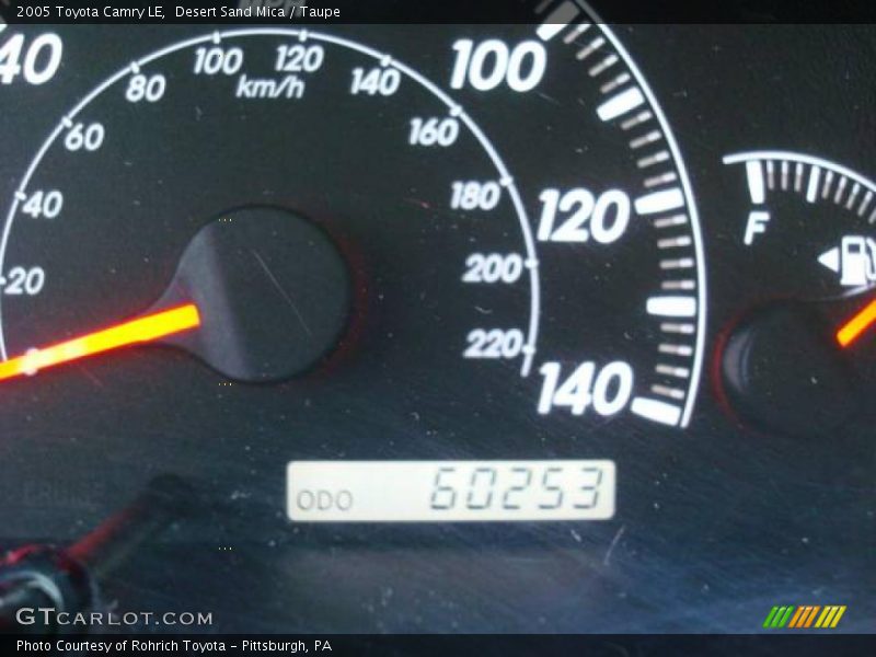 Desert Sand Mica / Taupe 2005 Toyota Camry LE