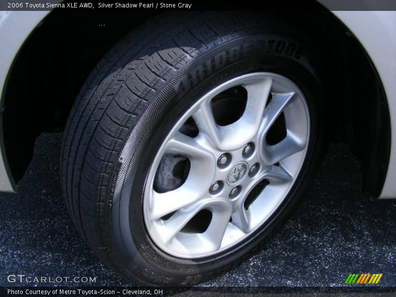 Silver Shadow Pearl / Stone Gray 2006 Toyota Sienna XLE AWD