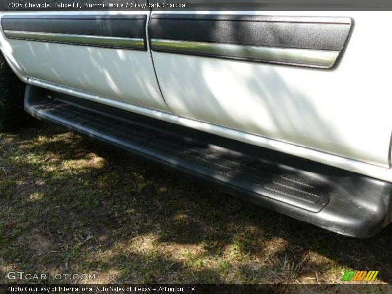 Summit White / Gray/Dark Charcoal 2005 Chevrolet Tahoe LT