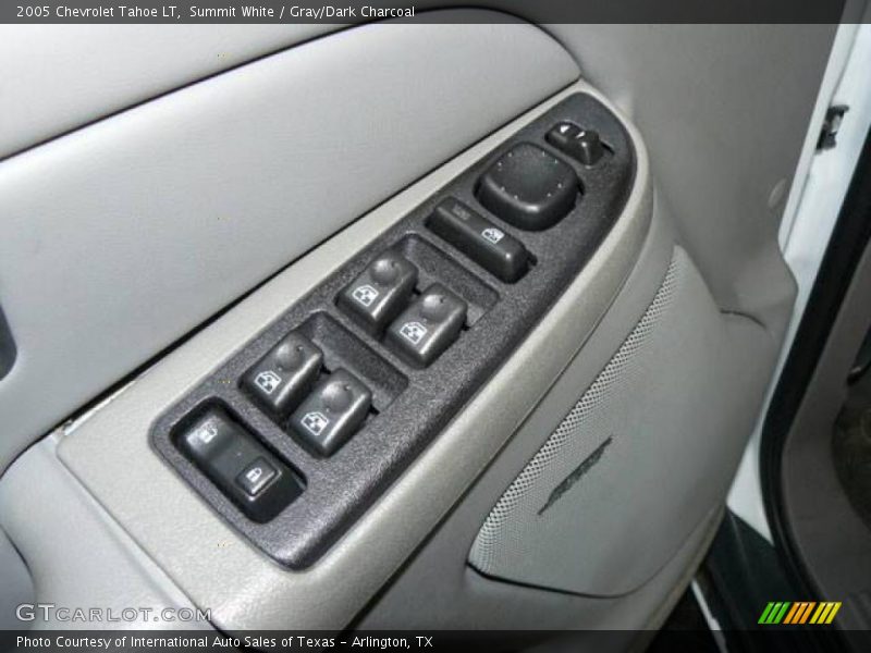 Summit White / Gray/Dark Charcoal 2005 Chevrolet Tahoe LT