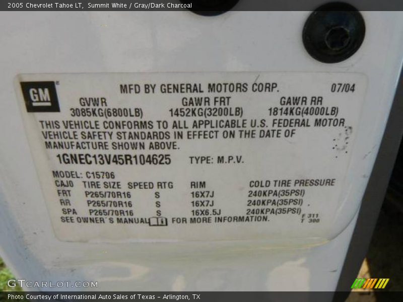 Summit White / Gray/Dark Charcoal 2005 Chevrolet Tahoe LT