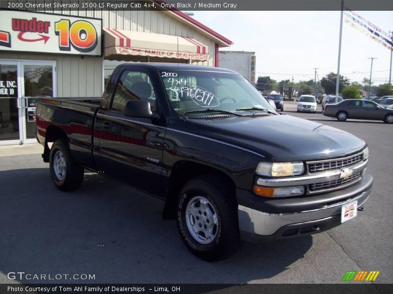 Onyx Black / Medium Gray 2000 Chevrolet Silverado 1500 LS Regular Cab 4x4