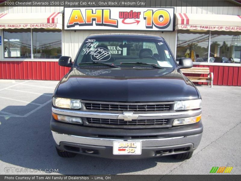 Onyx Black / Medium Gray 2000 Chevrolet Silverado 1500 LS Regular Cab 4x4
