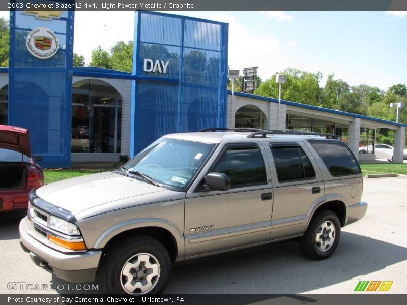 Light Pewter Metallic / Graphite 2003 Chevrolet Blazer LS 4x4