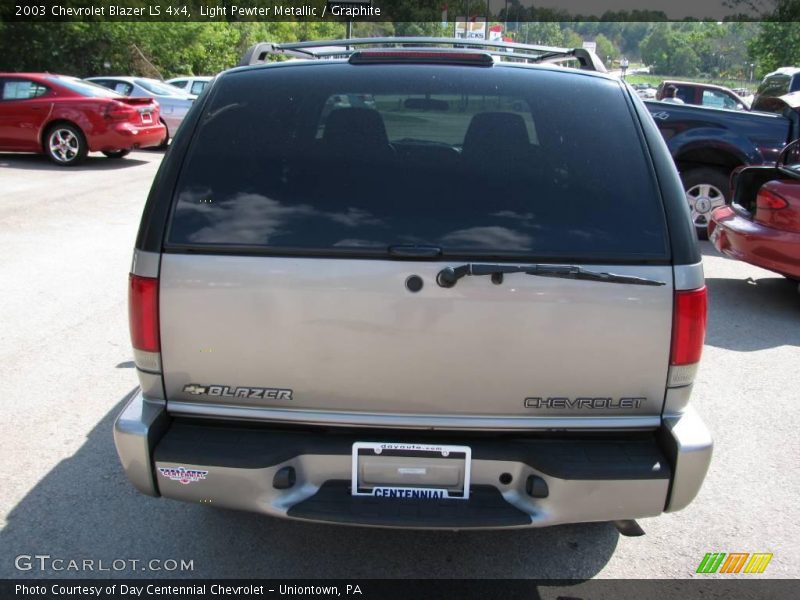 Light Pewter Metallic / Graphite 2003 Chevrolet Blazer LS 4x4