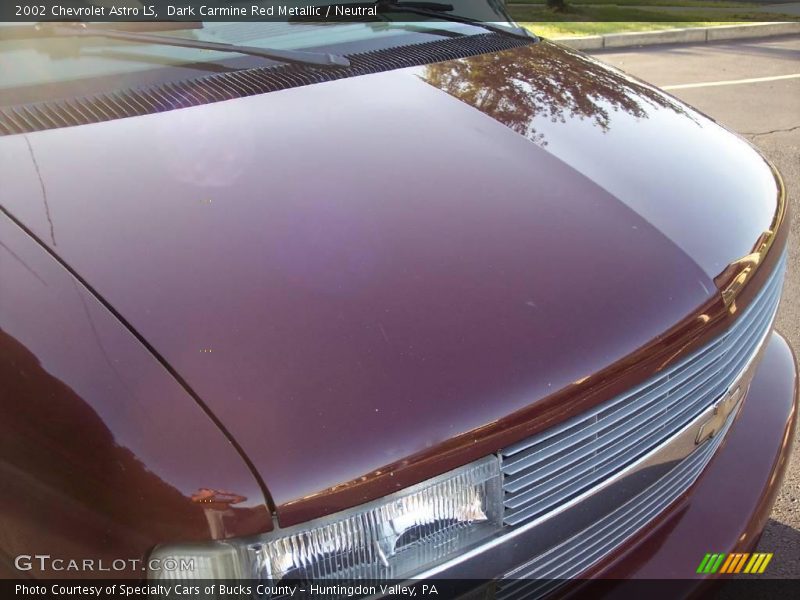 Dark Carmine Red Metallic / Neutral 2002 Chevrolet Astro LS