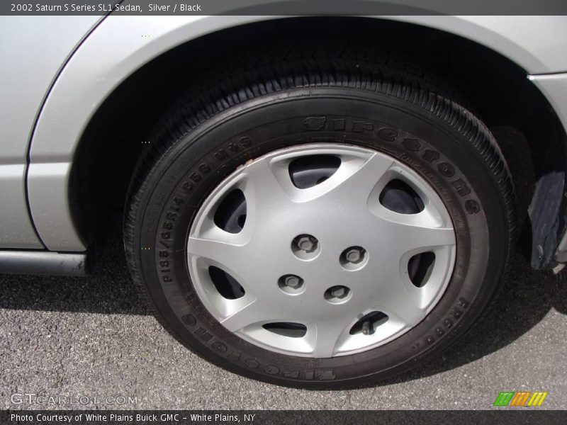 Silver / Black 2002 Saturn S Series SL1 Sedan