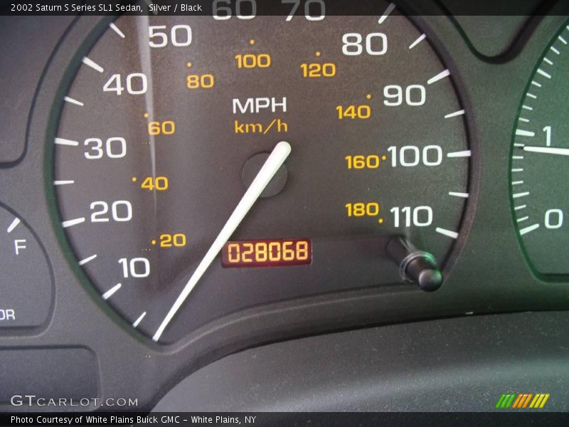 Silver / Black 2002 Saturn S Series SL1 Sedan