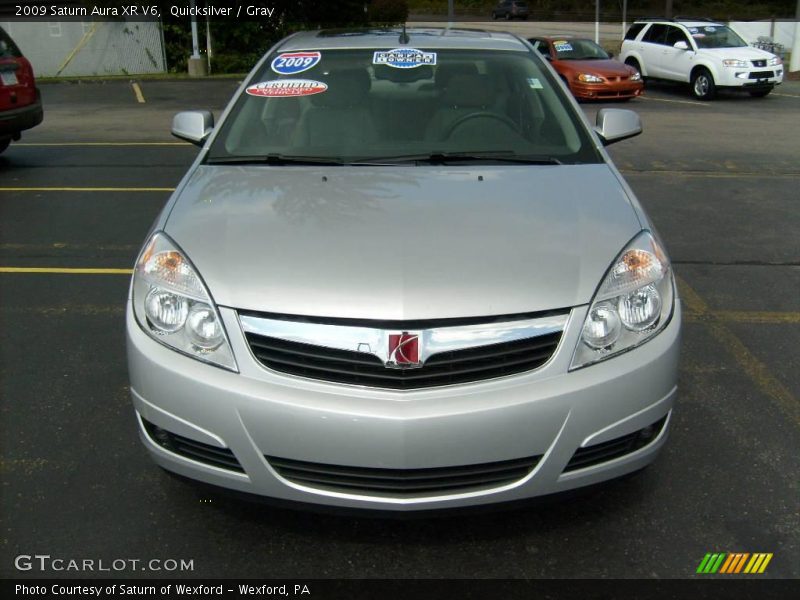 Quicksilver / Gray 2009 Saturn Aura XR V6