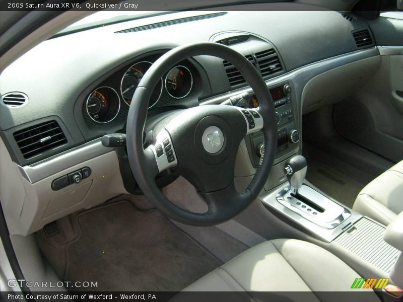 Quicksilver / Gray 2009 Saturn Aura XR V6