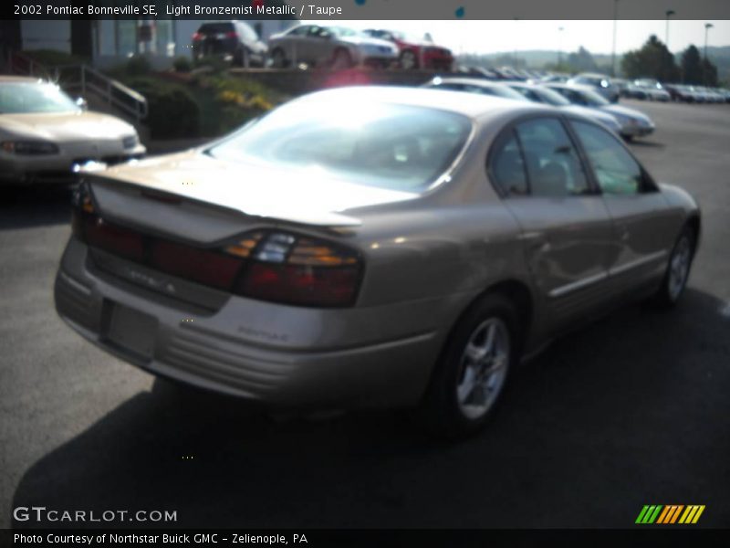 Light Bronzemist Metallic / Taupe 2002 Pontiac Bonneville SE