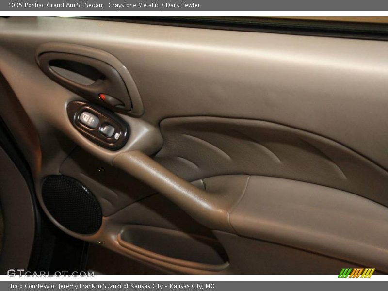 Graystone Metallic / Dark Pewter 2005 Pontiac Grand Am SE Sedan