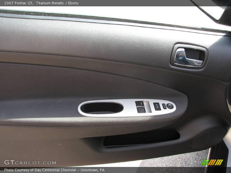 Titanium Metallic / Ebony 2007 Pontiac G5