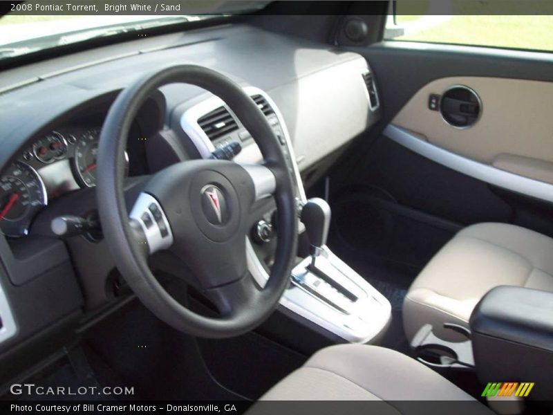 Bright White / Sand 2008 Pontiac Torrent