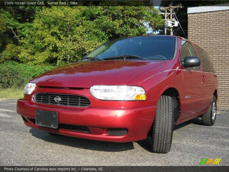 Sunset Red / Slate 2000 Nissan Quest GXE