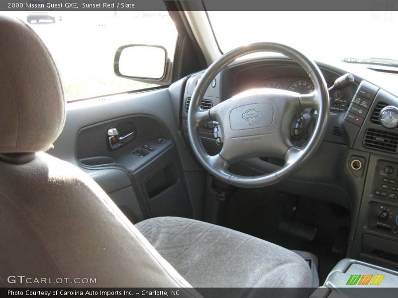 Sunset Red / Slate 2000 Nissan Quest GXE