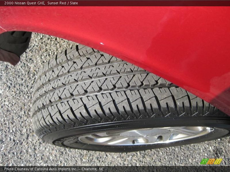 Sunset Red / Slate 2000 Nissan Quest GXE