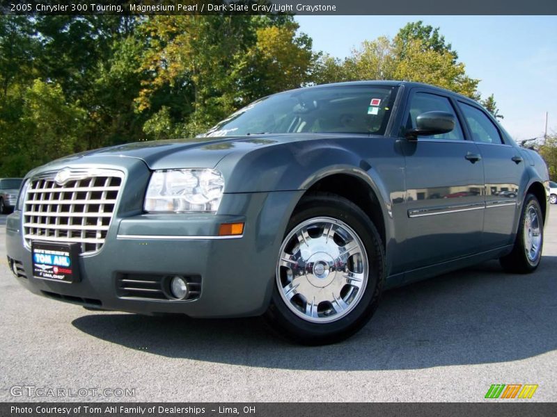 Magnesium Pearl / Dark Slate Gray/Light Graystone 2005 Chrysler 300 Touring