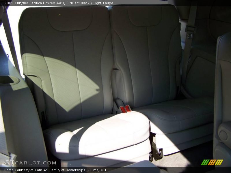 Brilliant Black / Light Taupe 2005 Chrysler Pacifica Limited AWD