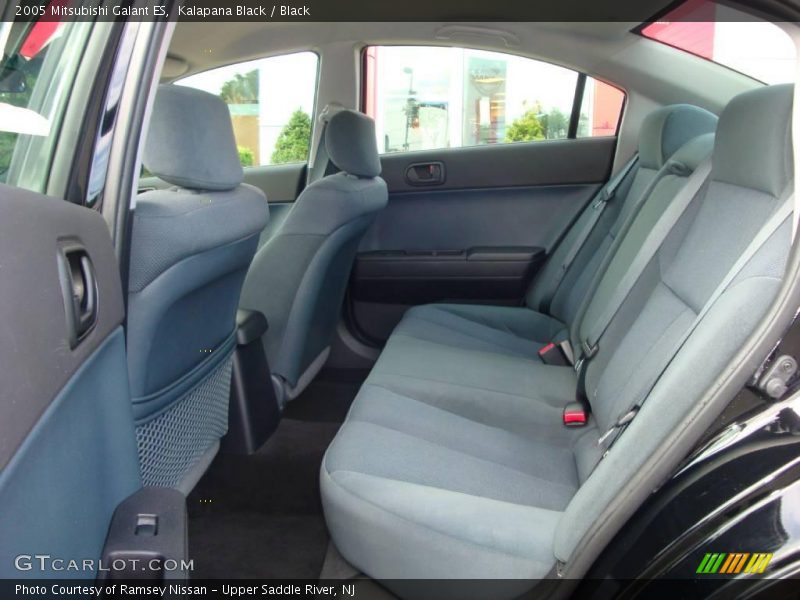 Kalapana Black / Black 2005 Mitsubishi Galant ES