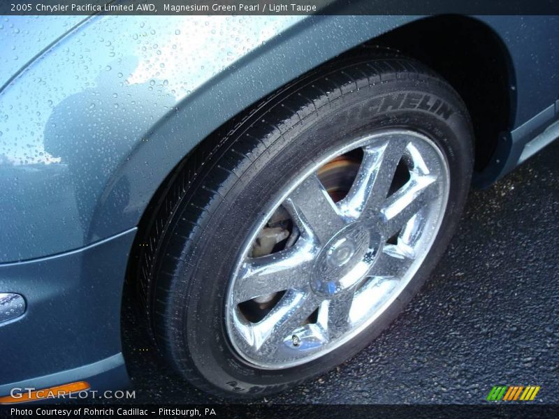 Magnesium Green Pearl / Light Taupe 2005 Chrysler Pacifica Limited AWD