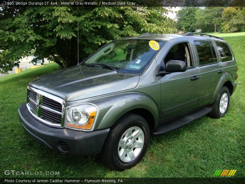 Mineral Gray Metallic / Medium Slate Gray 2005 Dodge Durango ST 4x4