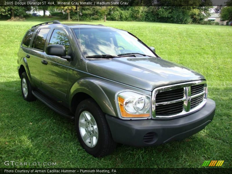 Mineral Gray Metallic / Medium Slate Gray 2005 Dodge Durango ST 4x4