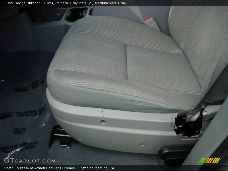Mineral Gray Metallic / Medium Slate Gray 2005 Dodge Durango ST 4x4