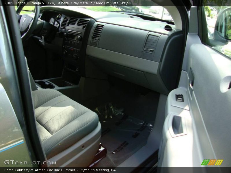 Mineral Gray Metallic / Medium Slate Gray 2005 Dodge Durango ST 4x4