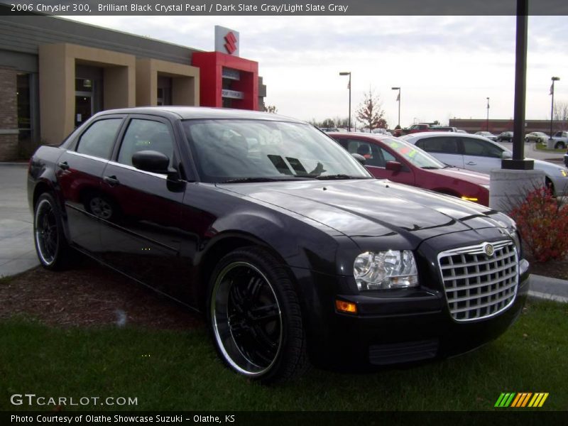 Brilliant Black Crystal Pearl / Dark Slate Gray/Light Slate Gray 2006 Chrysler 300
