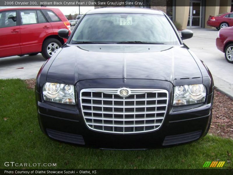 Brilliant Black Crystal Pearl / Dark Slate Gray/Light Slate Gray 2006 Chrysler 300
