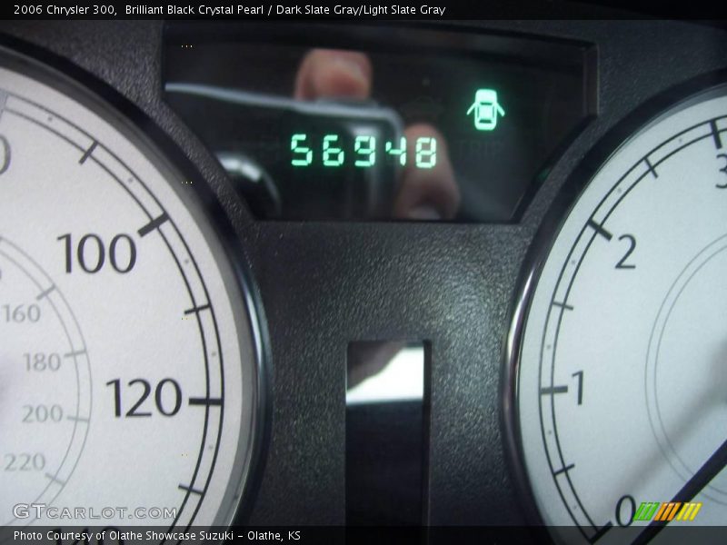Brilliant Black Crystal Pearl / Dark Slate Gray/Light Slate Gray 2006 Chrysler 300