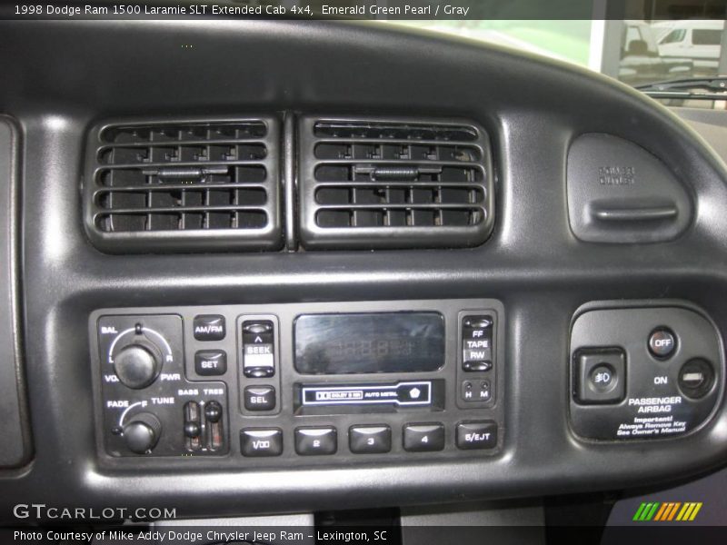 Emerald Green Pearl / Gray 1998 Dodge Ram 1500 Laramie SLT Extended Cab 4x4